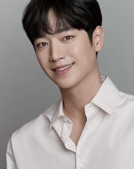 public/images/actor/profilePic/Seo Kang Joon-1534.jpeg
